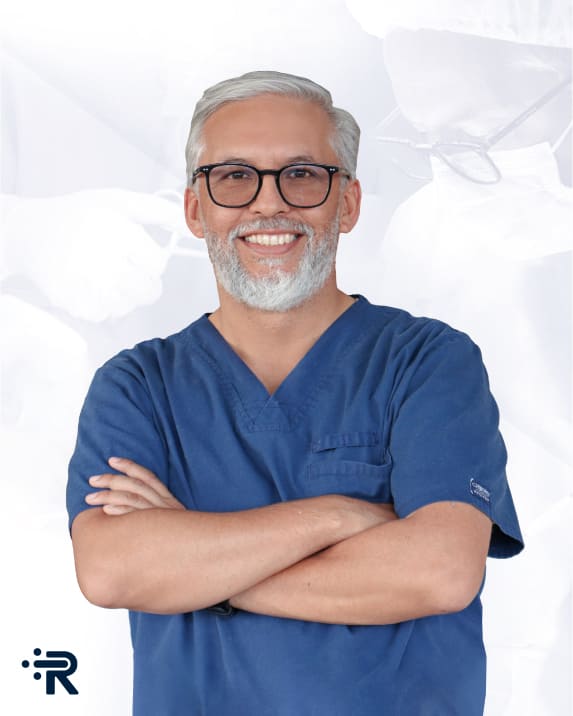 Dr. Rubén Luna,  Cirujano Bariátrico Especialista en Obesidad y Sobrepeso