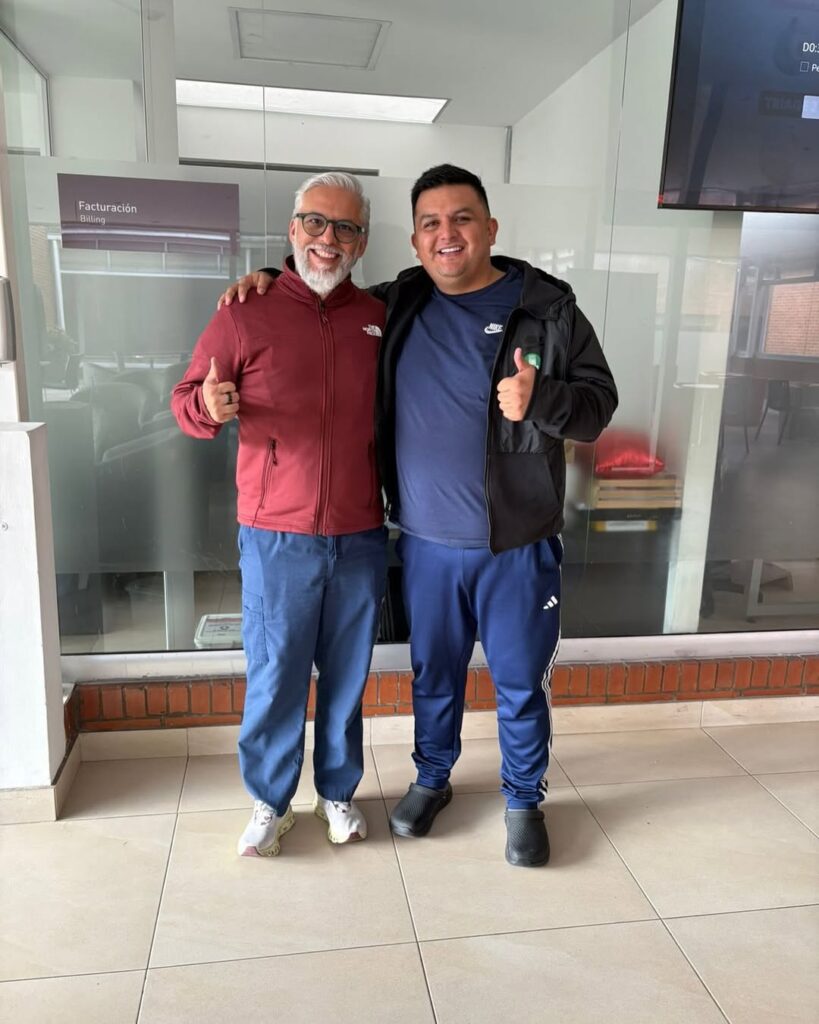 Juan Sebastián paciente que se hizo una cirugía bariátrica robótica de 3 incisiones con el Dr. Rubén Luna