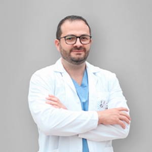 Dr. Felipe Bernal